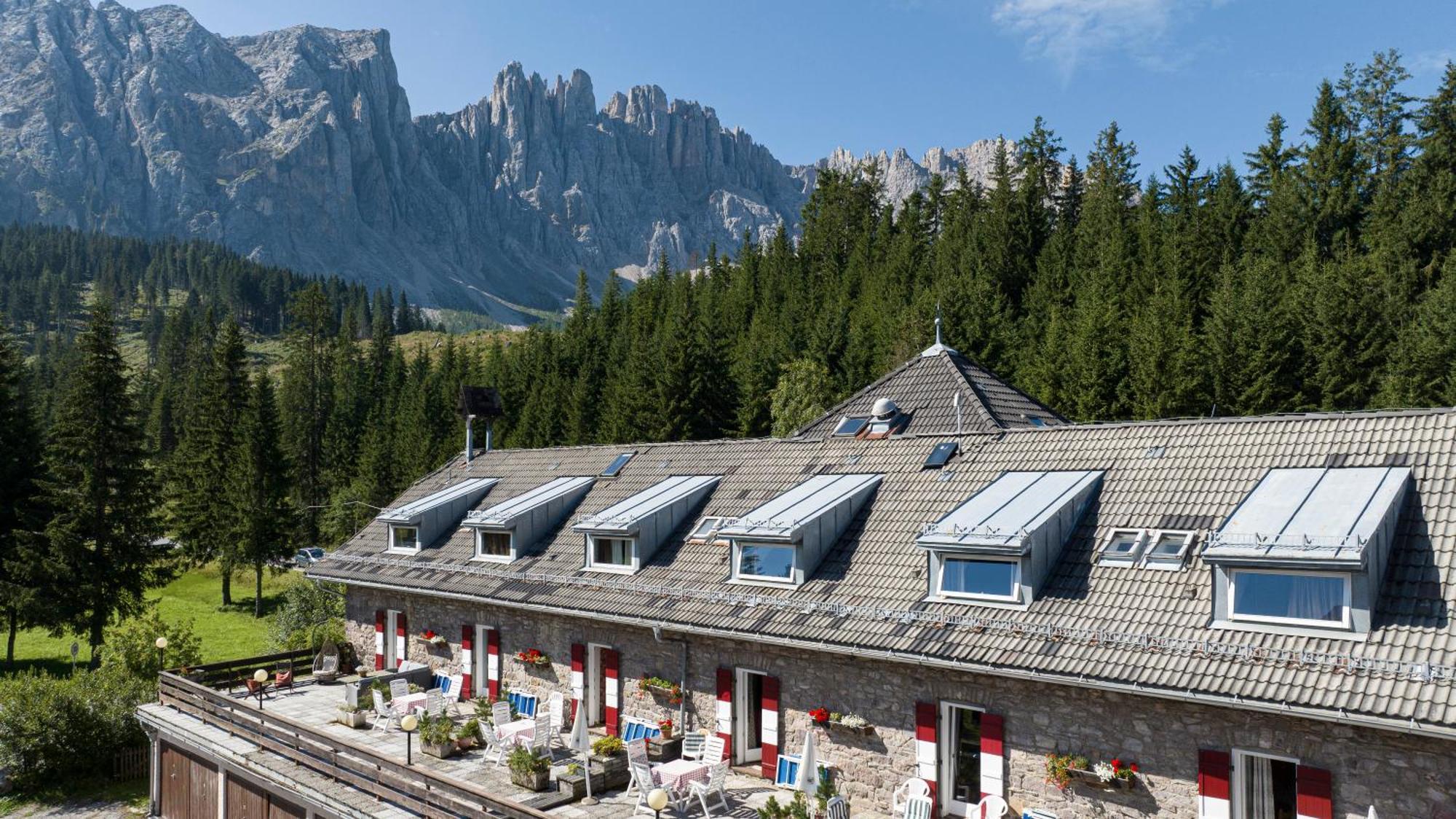 Residence Chris Appart Carezza al Lago Buitenkant foto
